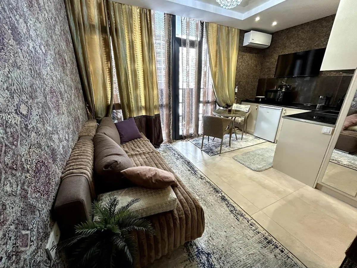 Jotess Studio Batumi Apartment
